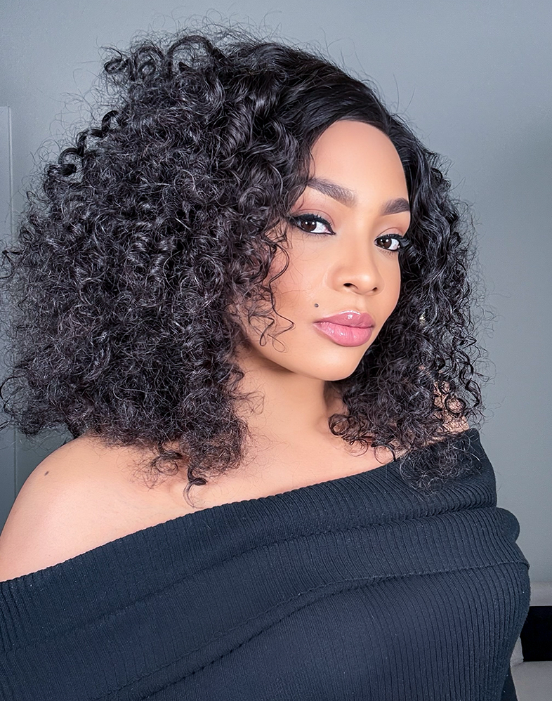 Queen 1400 Super Double Drawn 200% Density Twist Curl Human Hair Wig 4×4 Lace Closure • 18 Inches • Natural
Queen Collection