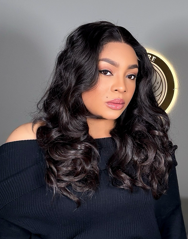 Queen 520 Super Double Drawn Wave Raw Donor Hair Wig 4×4 Closure • 18 Inches • Natural Color • 200% Density
Queen Collection