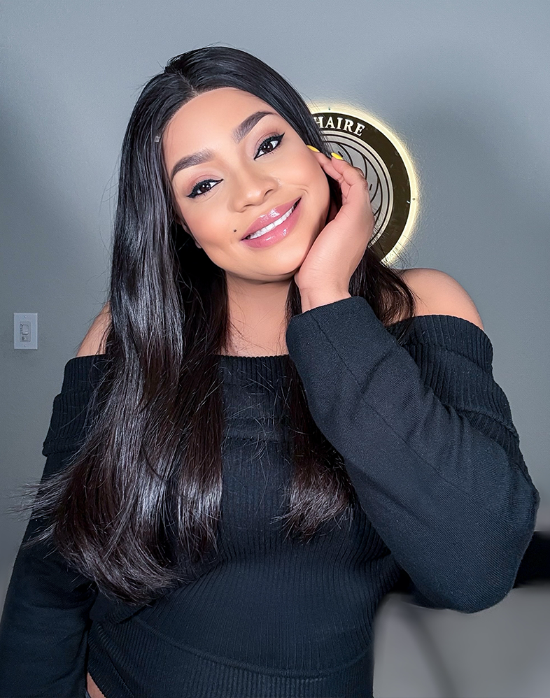 Queen 610 Super Double Drawn 200% Density Straight Human Hair Wig
4×4 Lace Closure • 18 Inches • Natural
Queen Collection