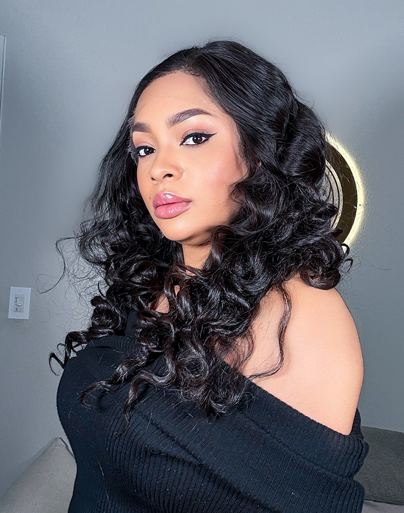 Queen 700 Premium Super Double Drawn Sea Wave Human Hair Wig
13×6 Lace Frontal • 20 Inches • Natural Queen Collection